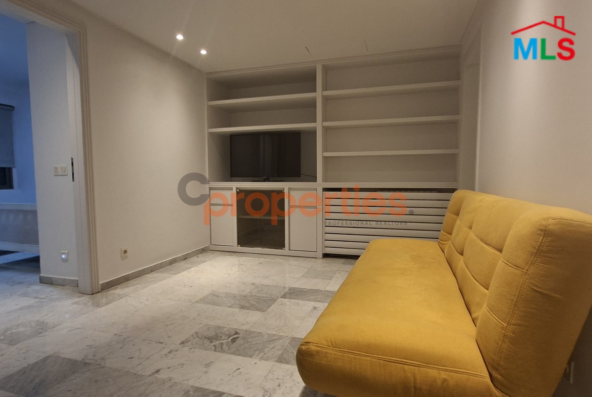 Apartment For Rent In Achrafieh - CPBWW54