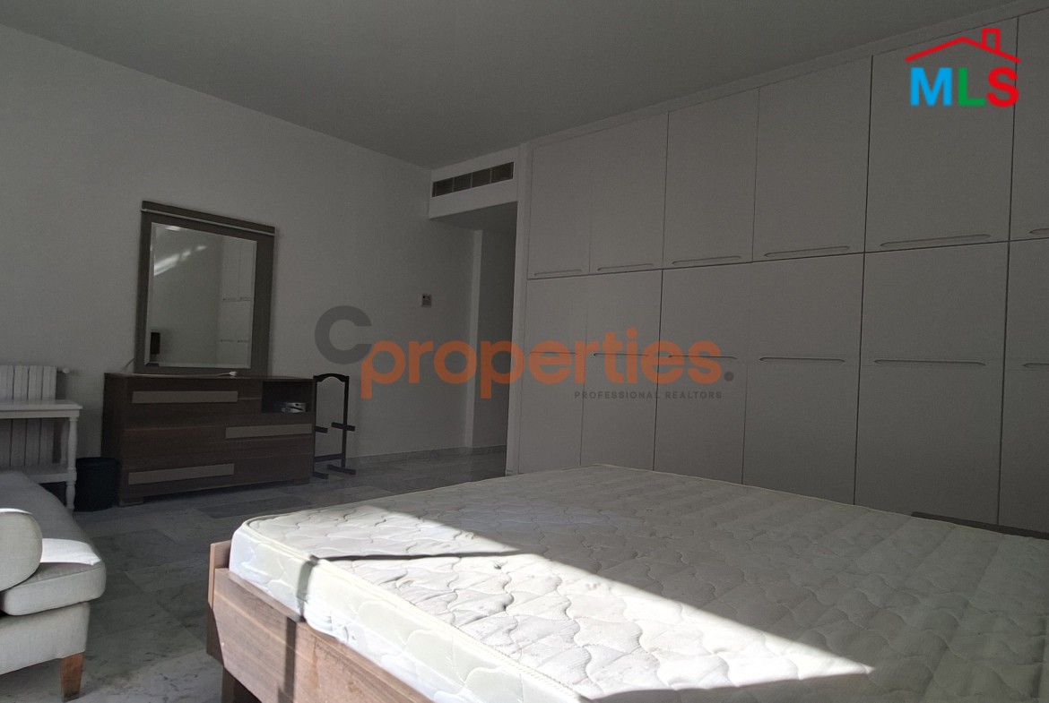 Apartment For Rent In Achrafieh - CPBWW54