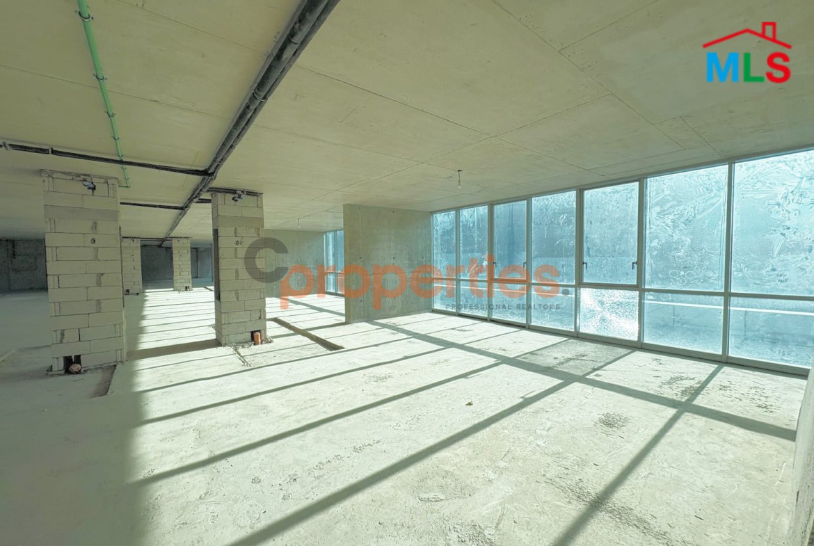Spacious Offices For Rent In Louaize - CPFY160
