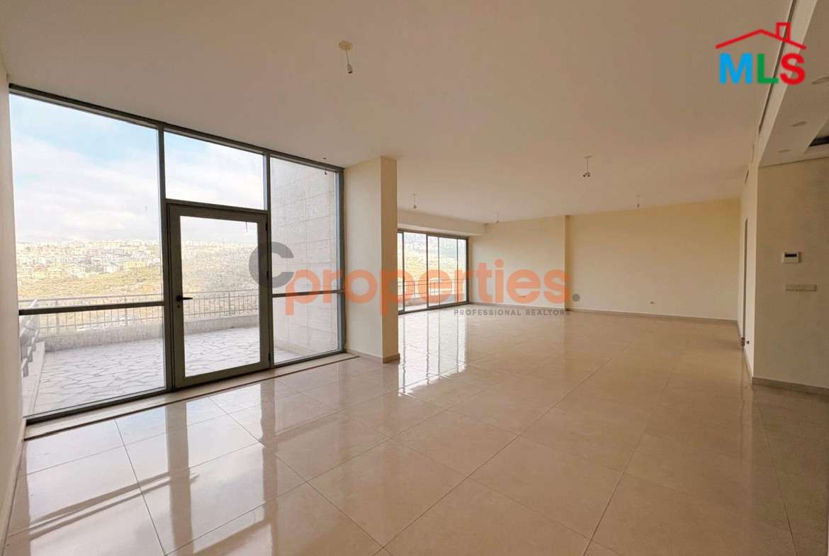 Apartment For Rent In Louaize - CPFY153