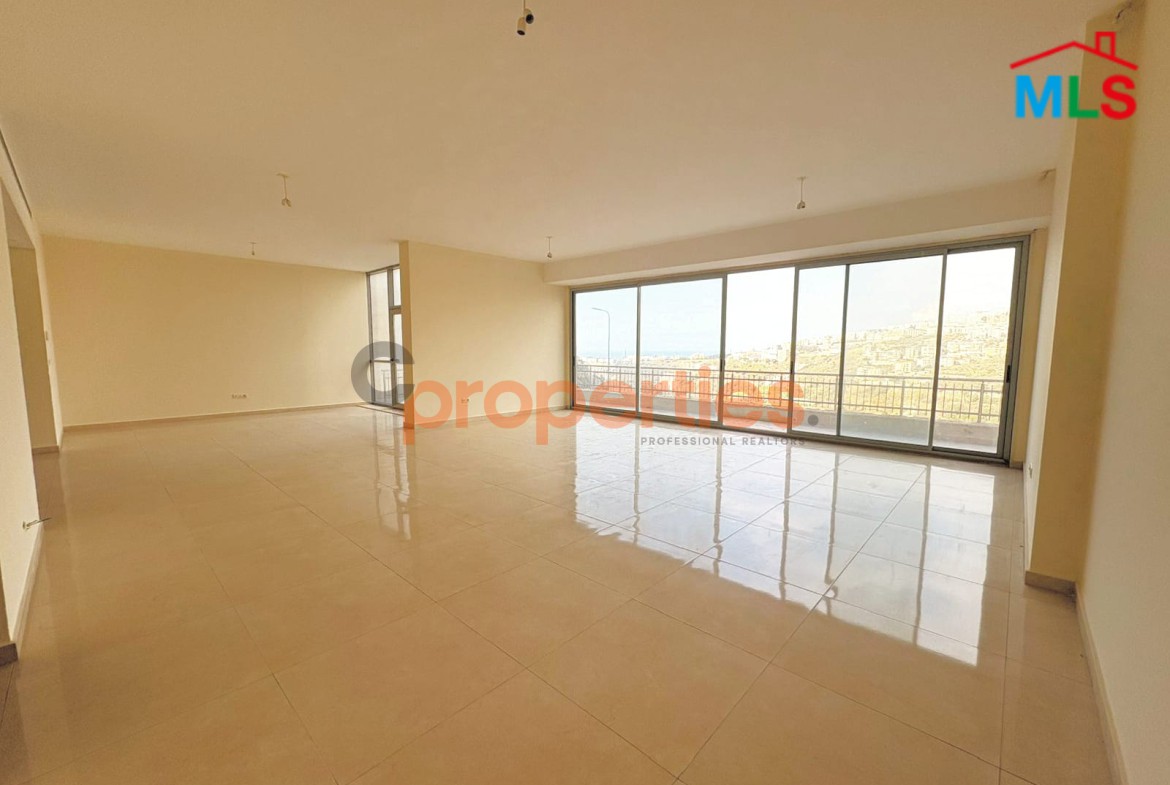 Apartment For Rent In Louaize - CPFY153