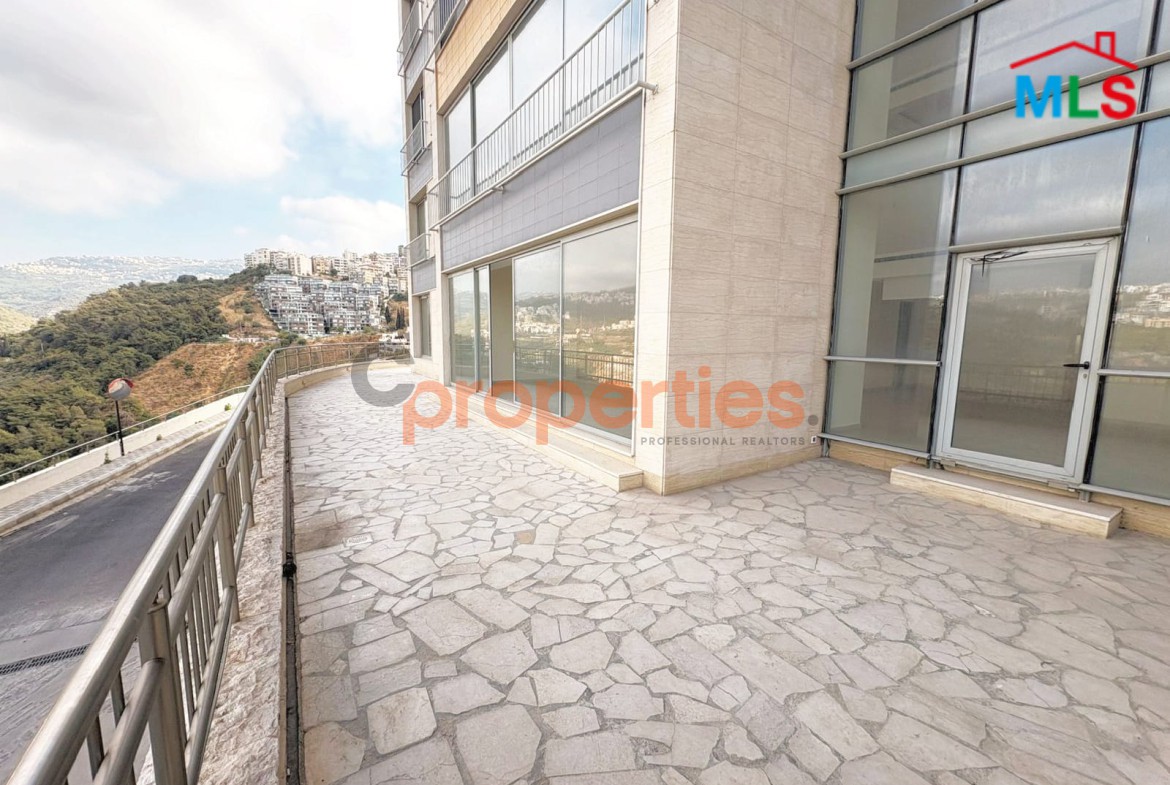 Apartment For Rent In Louaize - CPFY153