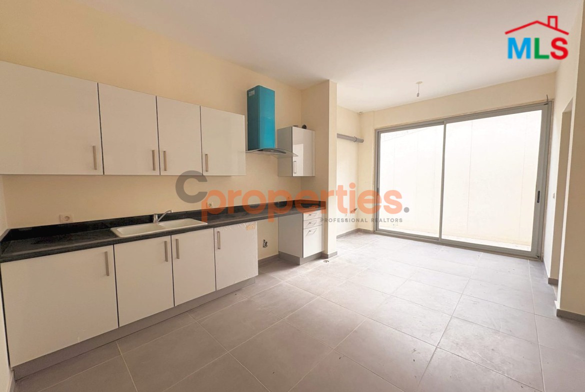 Apartment For Rent In Louaize - CPFY153