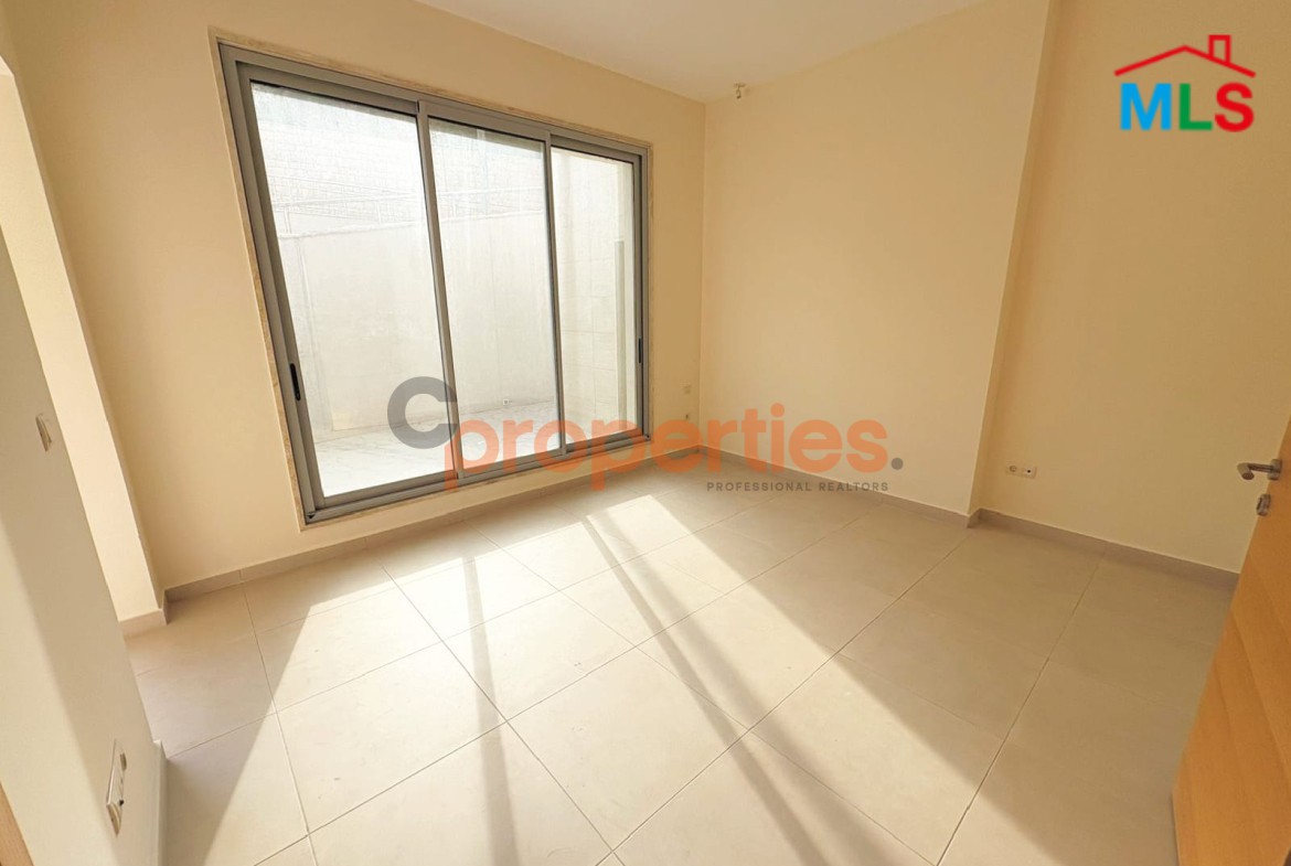 Apartment For Rent In Louaize - CPFY153