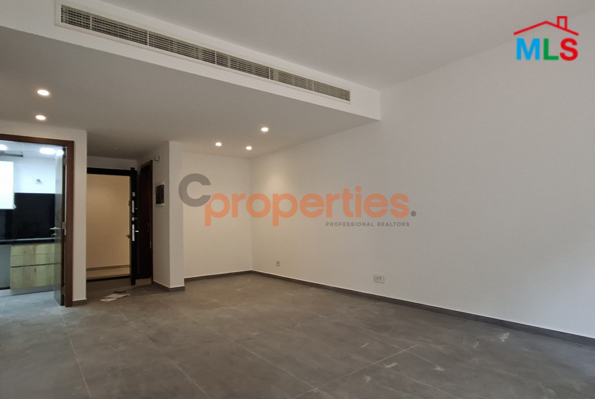 Apartment For Rent In Achrafieh شقة للإيجار في الأشرفية CPBWW36