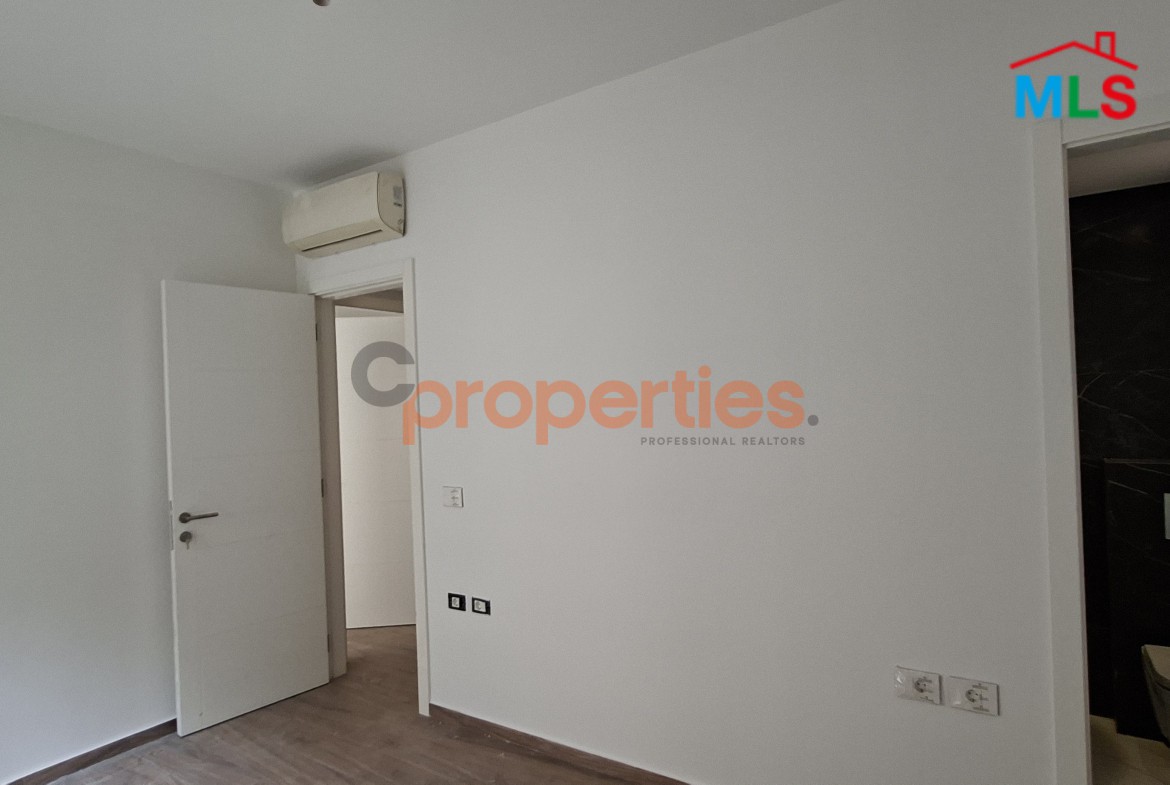 Apartment For Rent In Achrafieh شقة للإيجار في الأشرفية CPBWW36