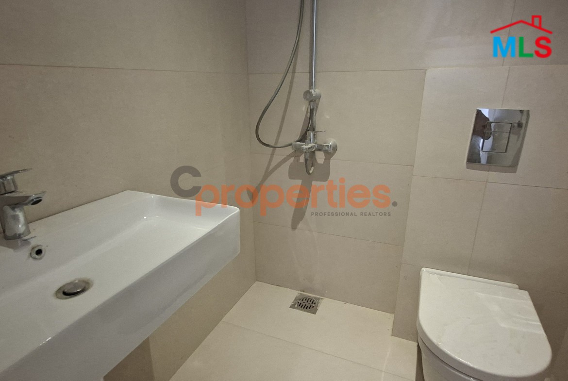 Apartment For Rent In Achrafieh شقة للإيجار في الأشرفية CPBWW36