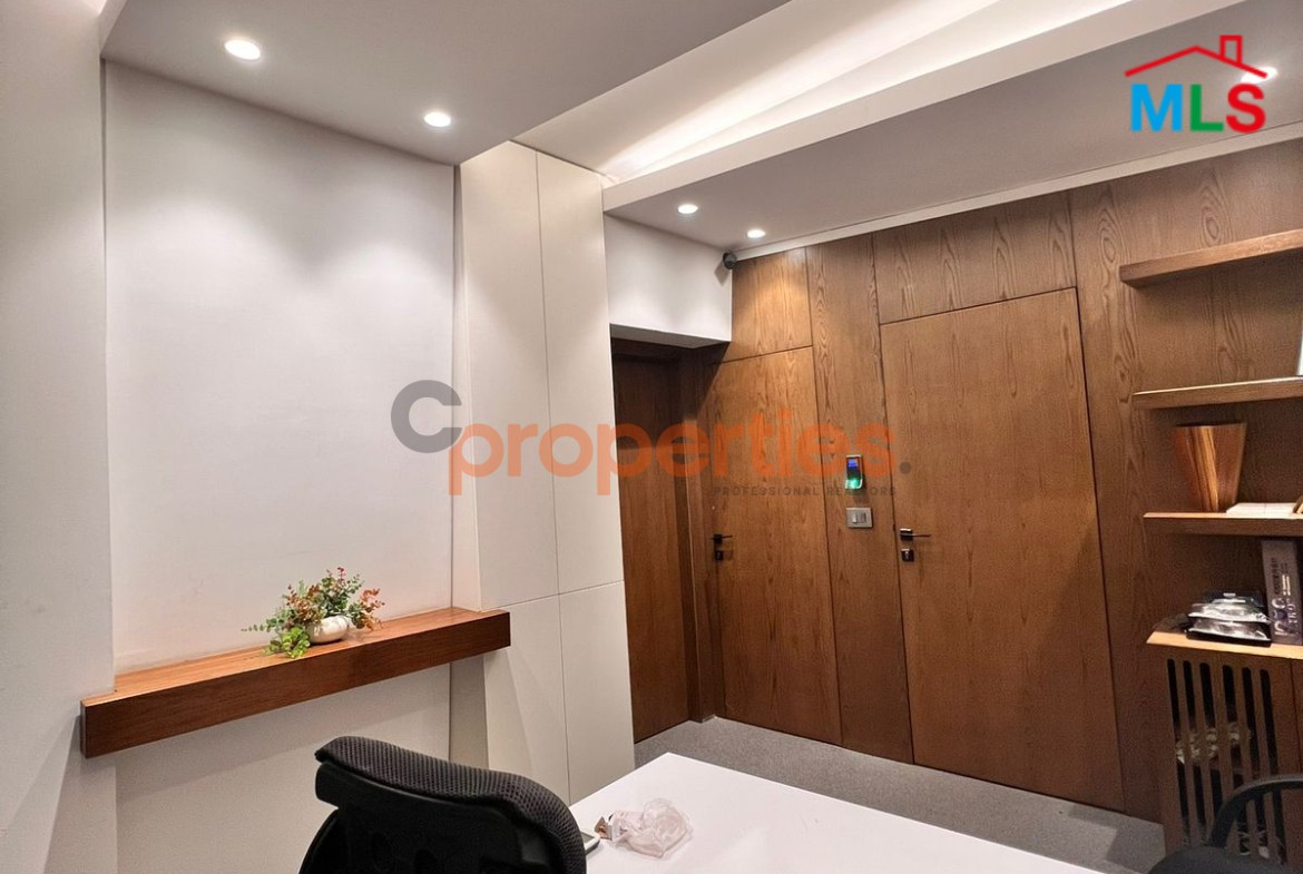 Office For Rent in Dekwaneh CPCC04