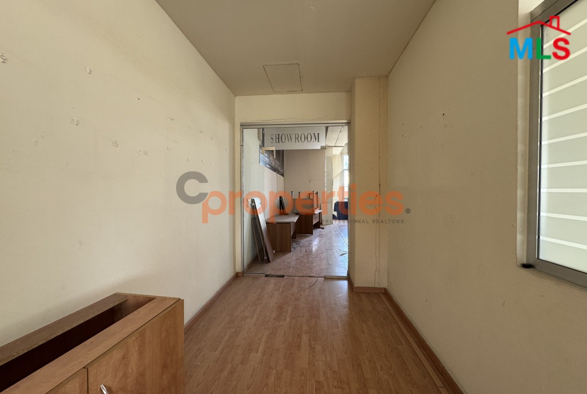 Warehouse + Offices for rent in Dekwaneh - CPGA59