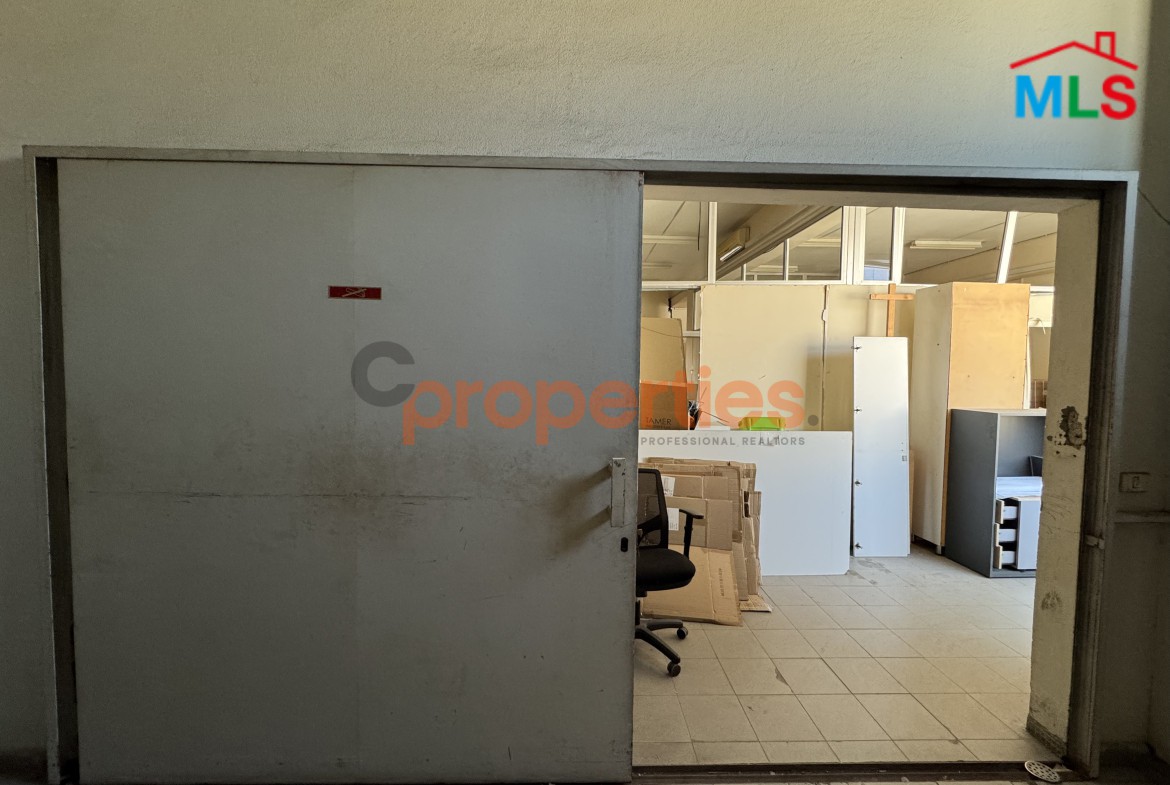 Warehouse + Offices for rent in Dekwaneh - CPGA59