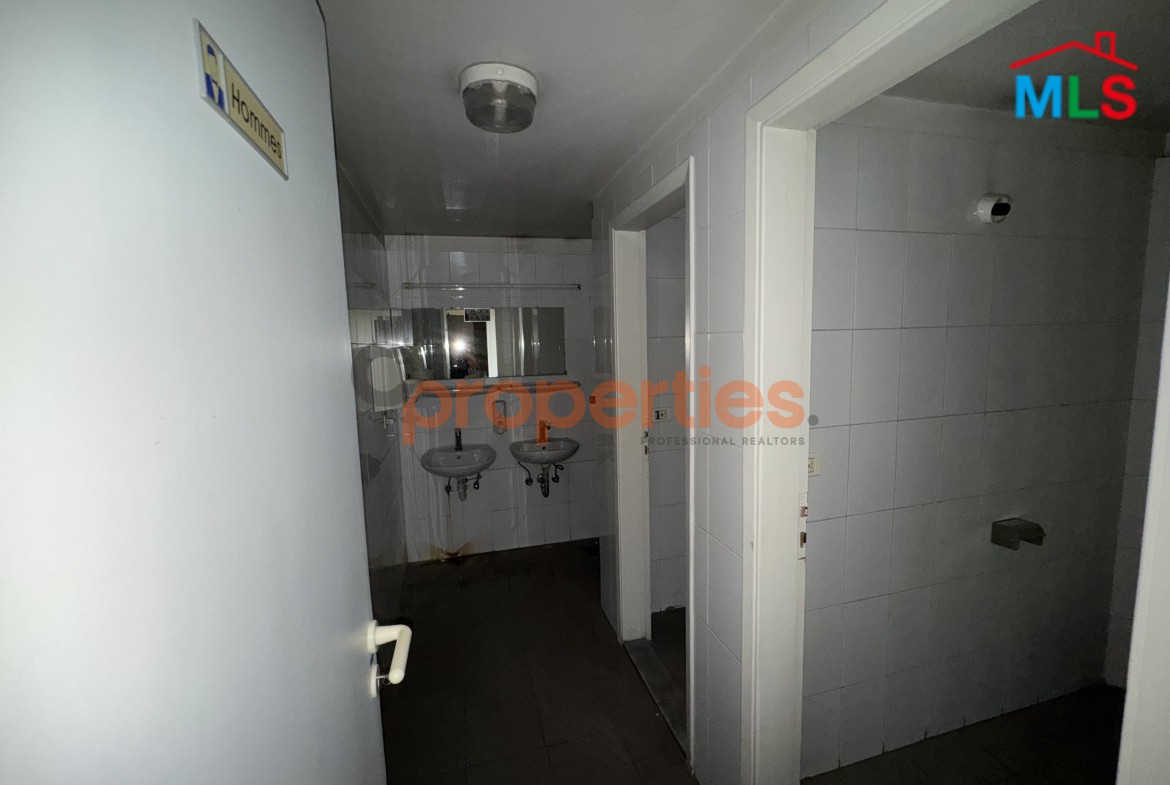 Warehouse + Offices for rent in Dekwaneh - CPGA59