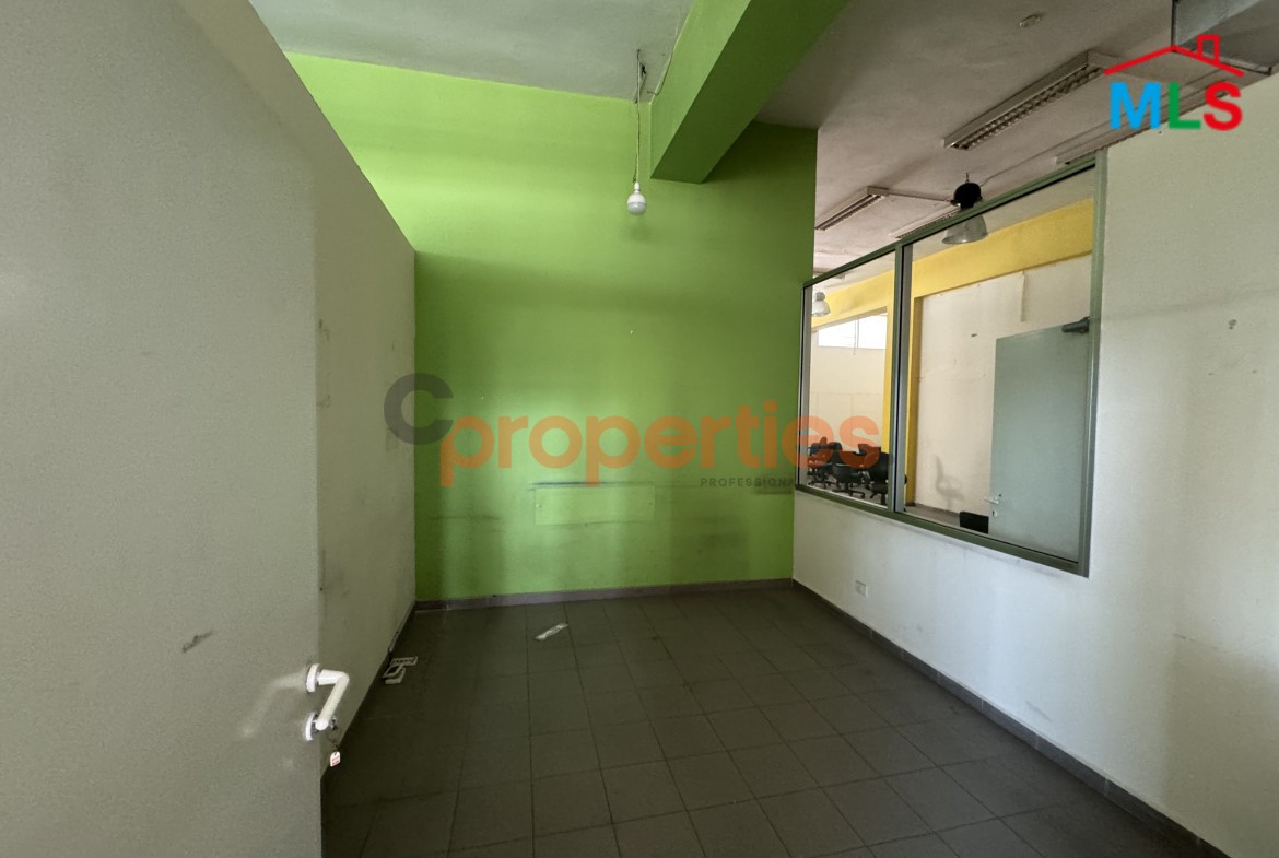Warehouse + Offices for rent in Dekwaneh - CPGA59