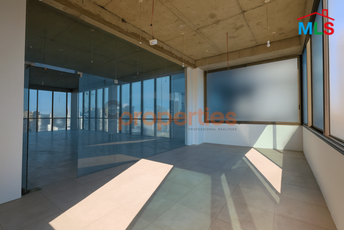 Office for Rent in Prime Location - Sin El Fil - Main Road - CPGA39