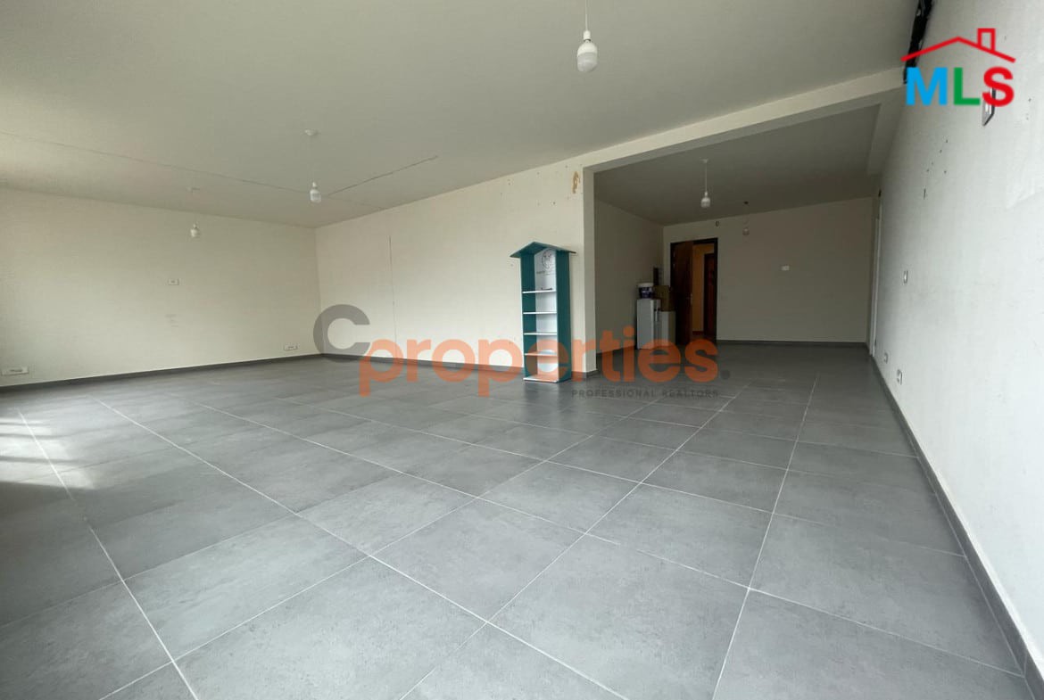 Office For Rent In Kfarhbab - CPKMT101