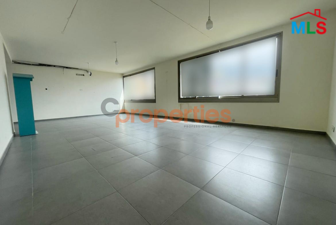 Office For Rent In Kfarhbab - CPKMT101