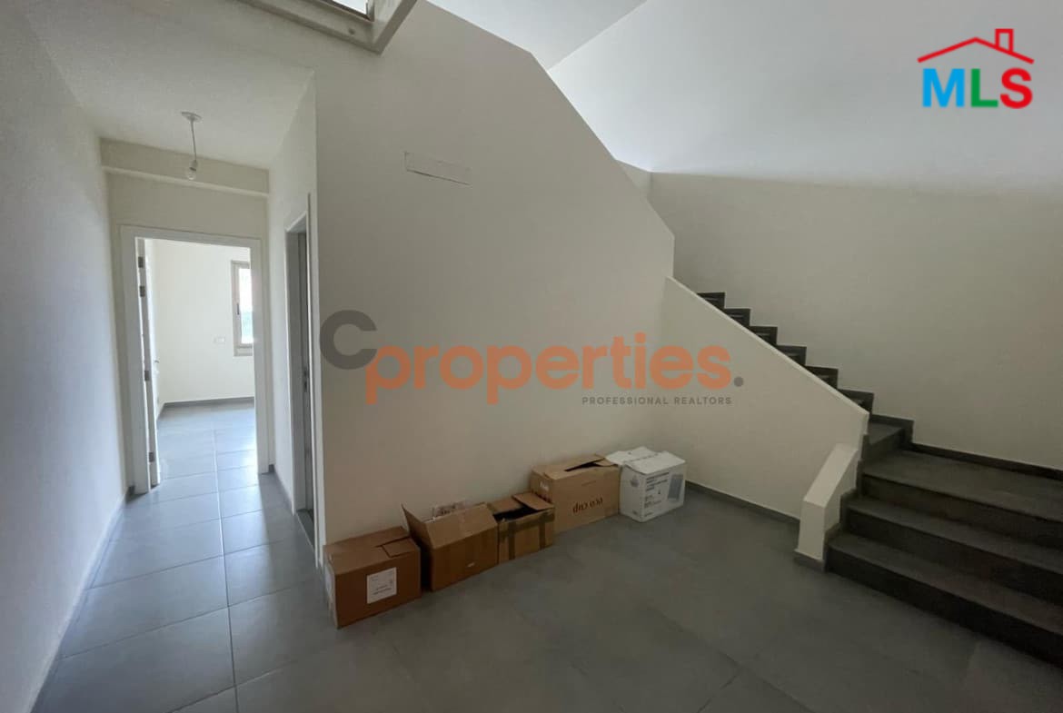 Office For Rent In Kfarhbab - CPKMT101