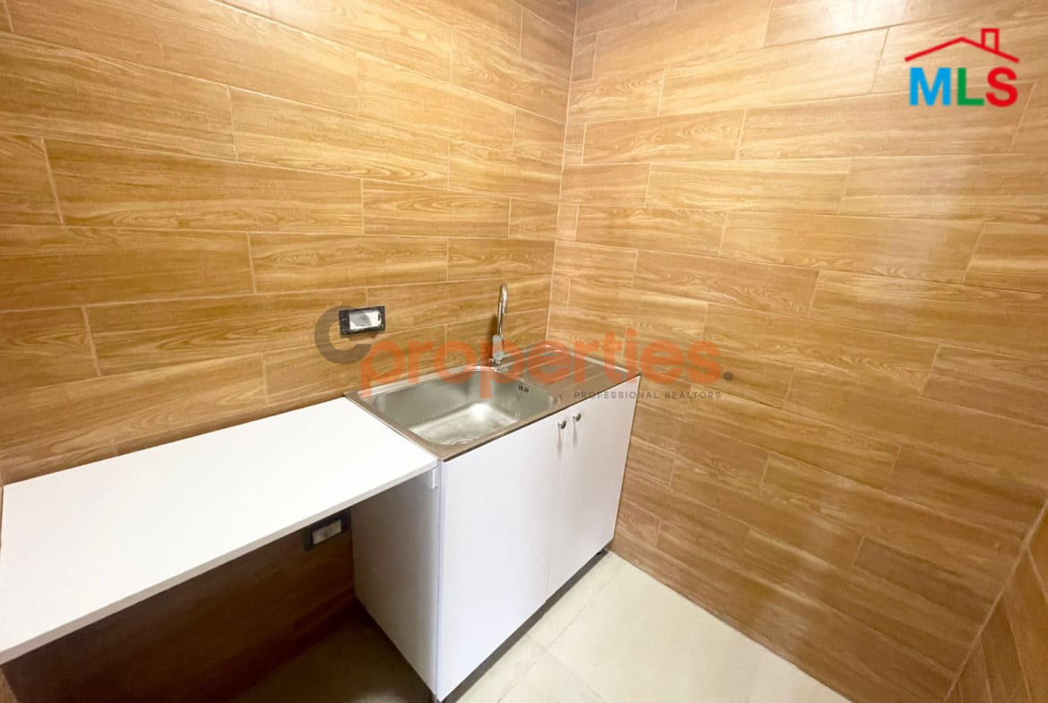 Luxurious duplex shop for Rent in Adma - CPKMT116