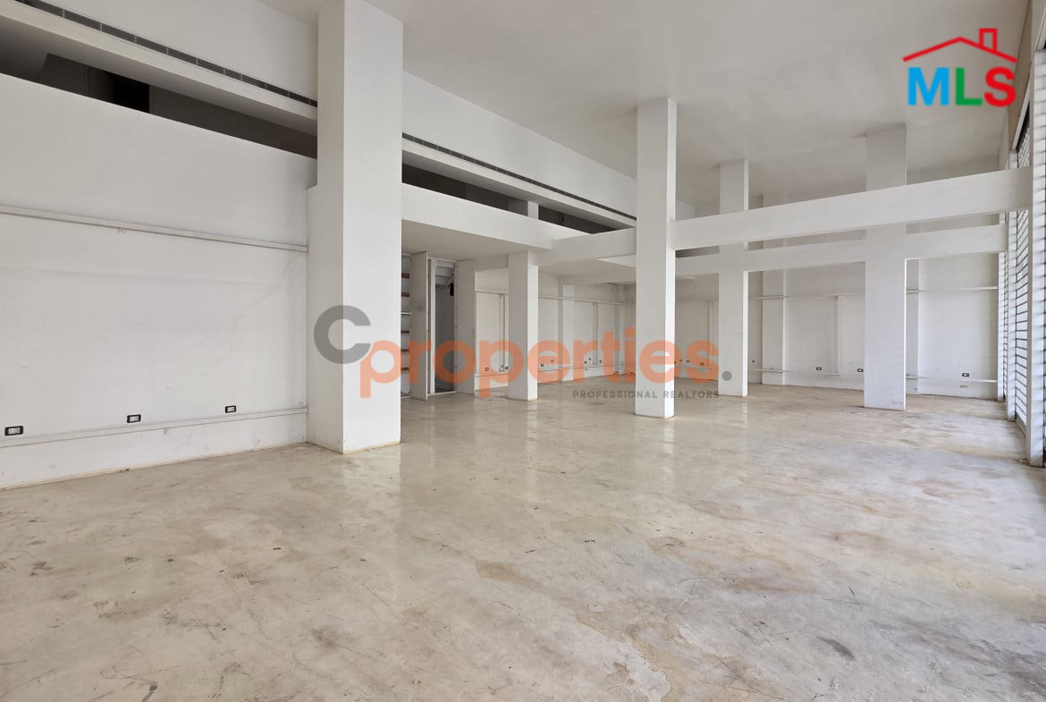 Office + Showroom for rent in a prime location - Horsh Tabet - CPGA34