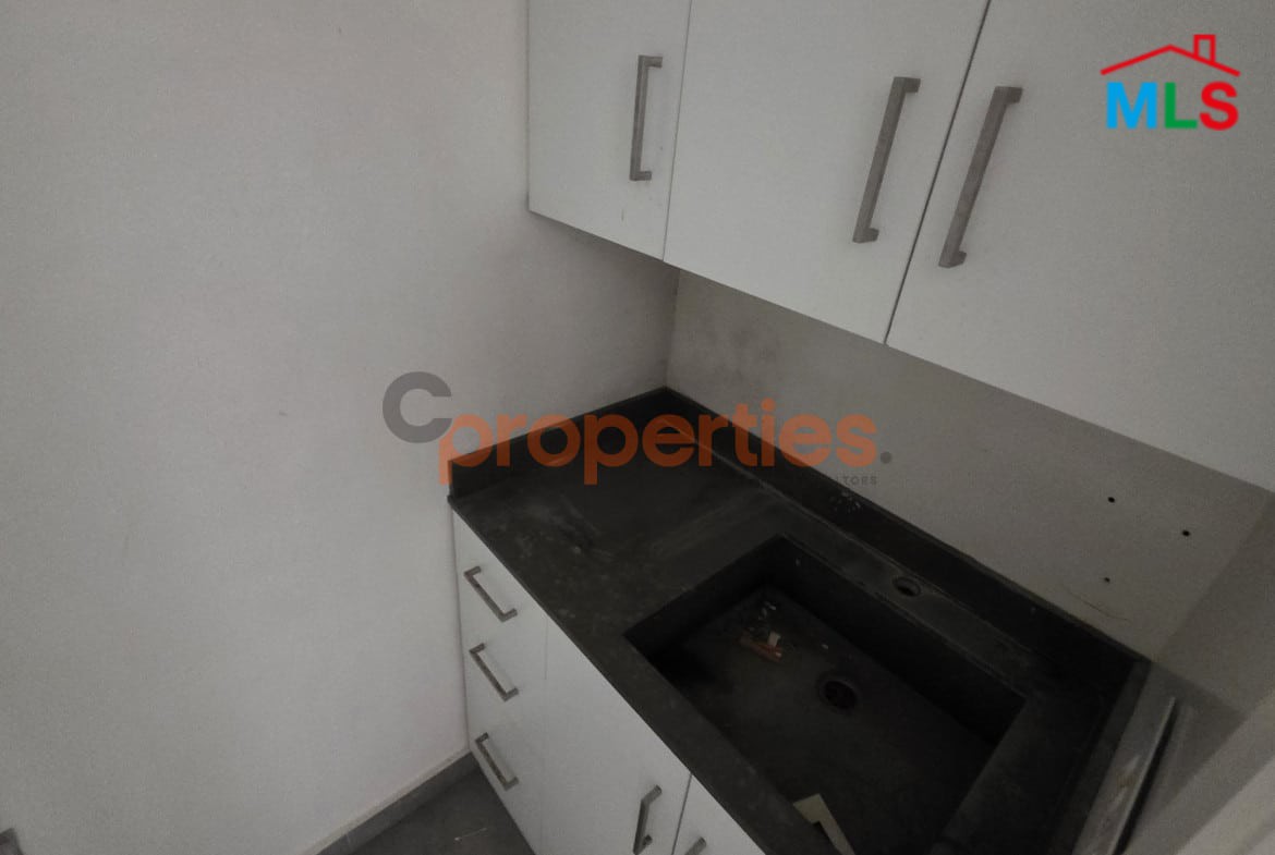 Office + Showroom for rent in a prime location - Horsh Tabet - CPGA34
