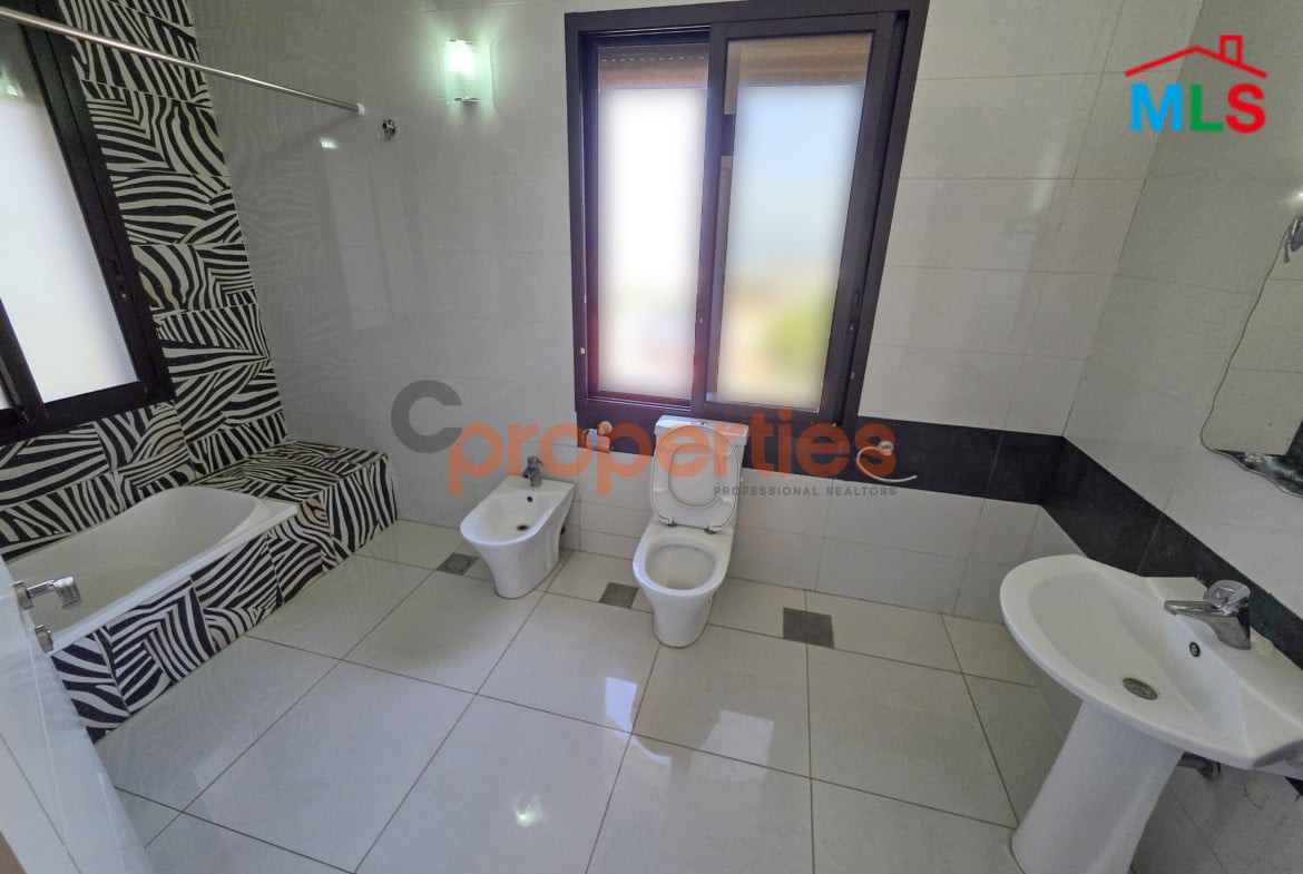 Apartment for Rent in Ain Saade CPSM329