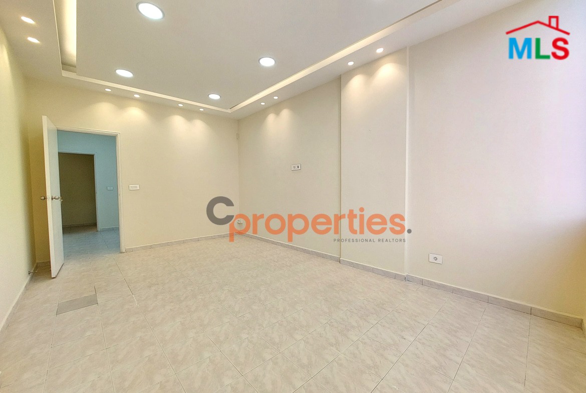 Office for rent in Jdeideh CPSM140