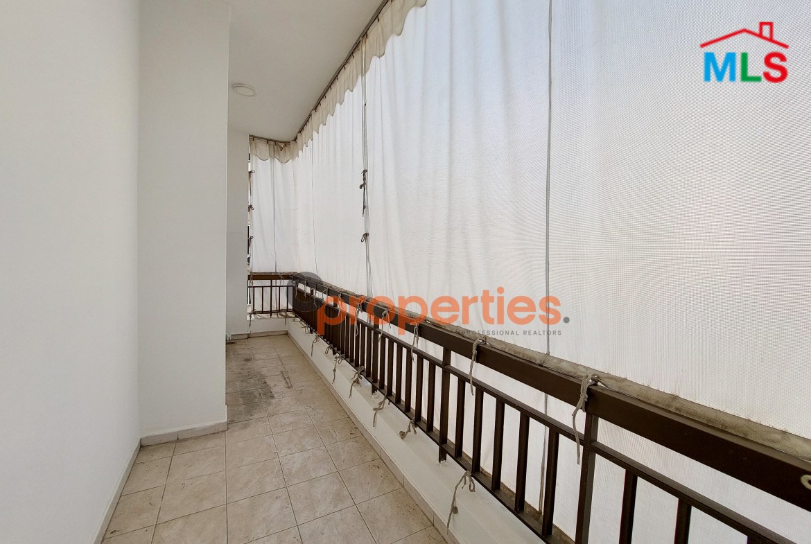 Office for rent in Jdeideh CPSM140