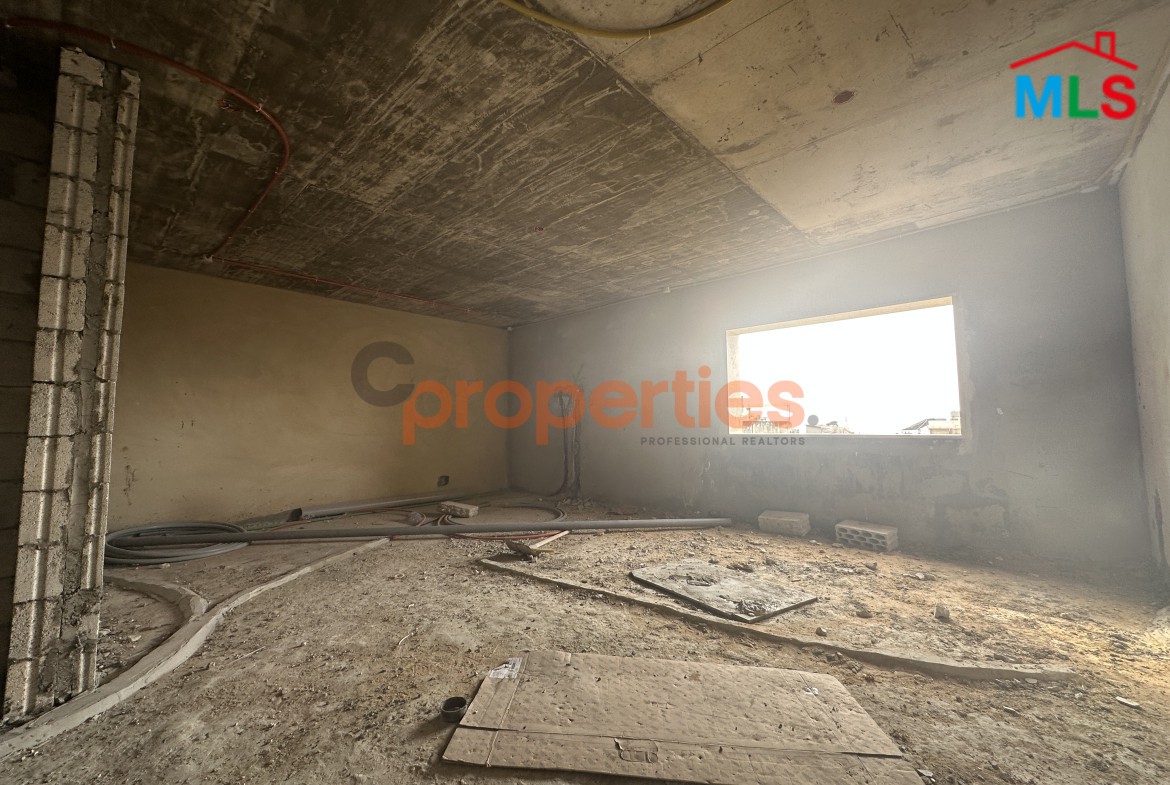Prime Location Core & Shell Shop For Rent in Hadath Baabda - CPDD25