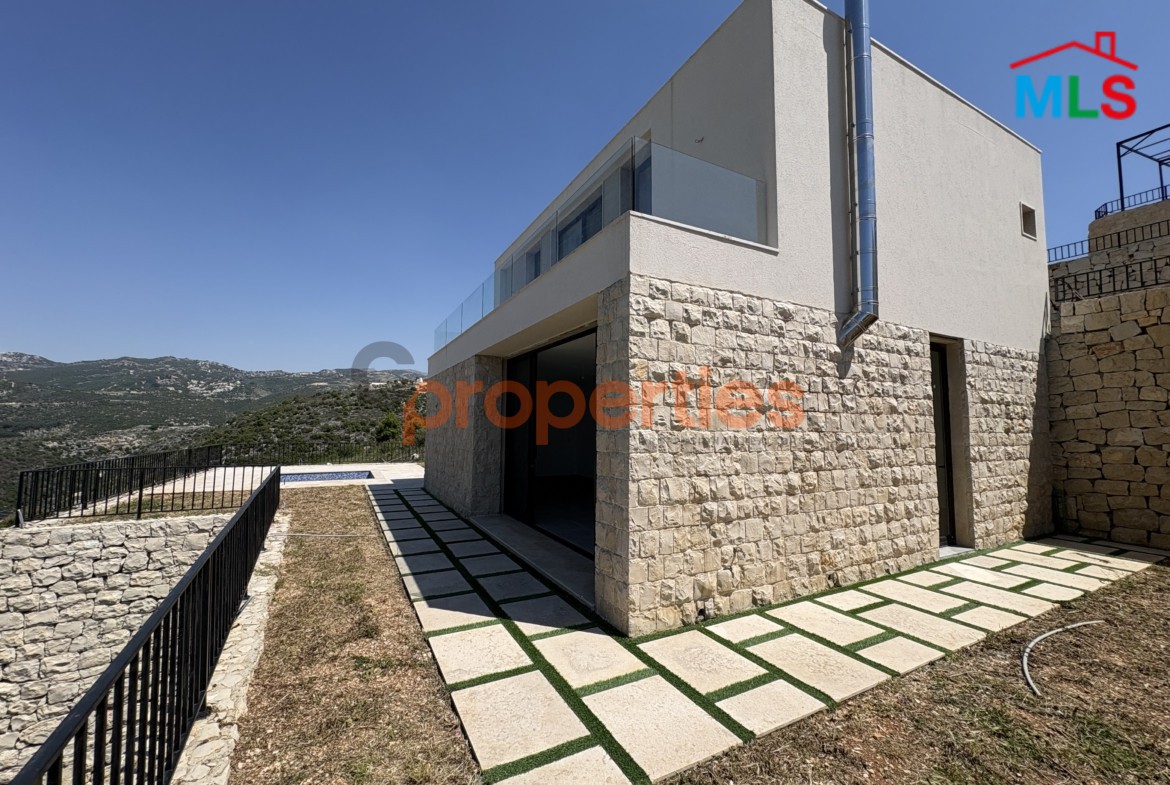 Mini Villa For Sale With Payment Facilities in Mehmarch – Batroun – CPJGN47