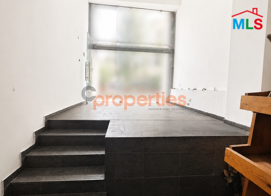 Warehouse for sale in Achrafieh CPBPK65