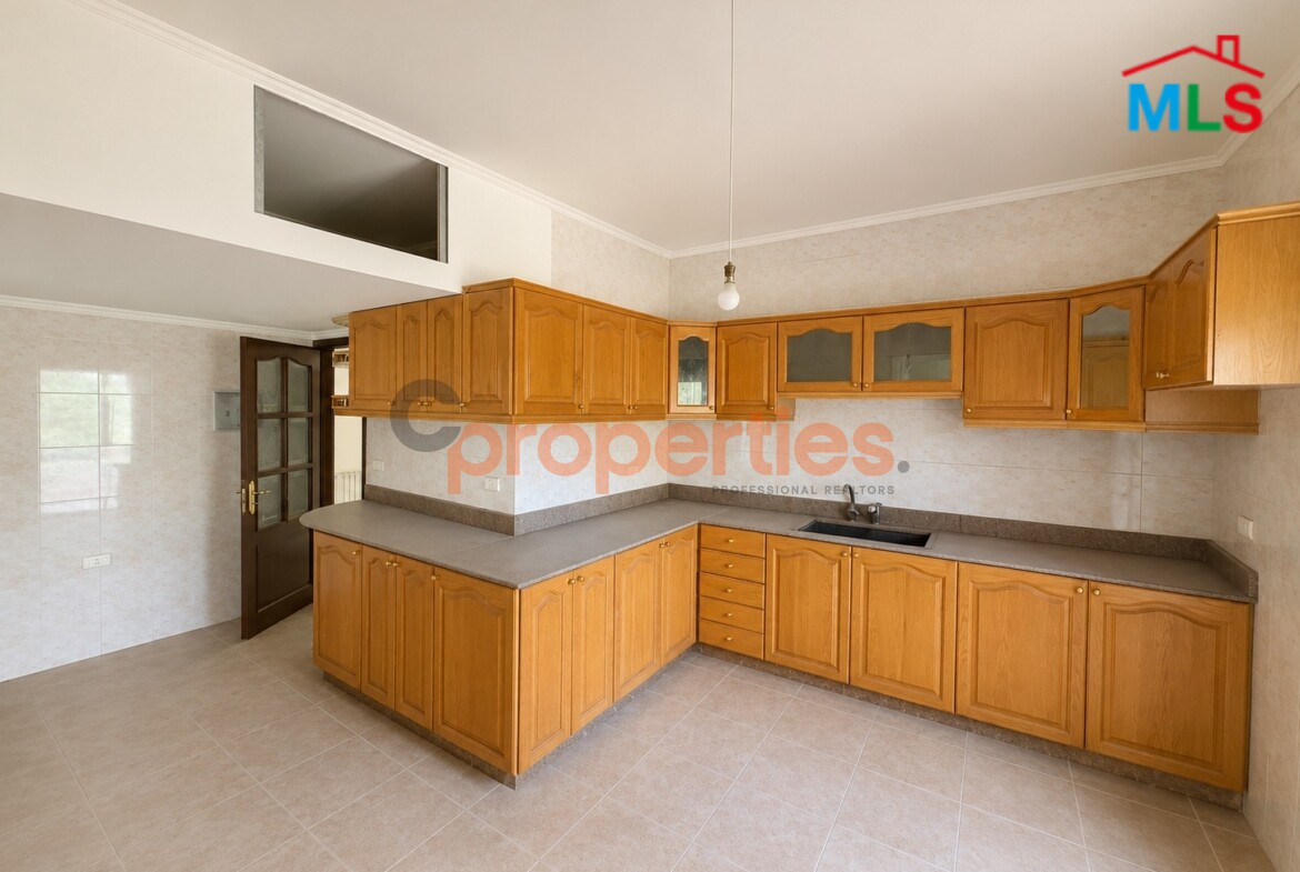 Apartment for Sale in Betchay -شقة للبيع في بتشاي CPDD93