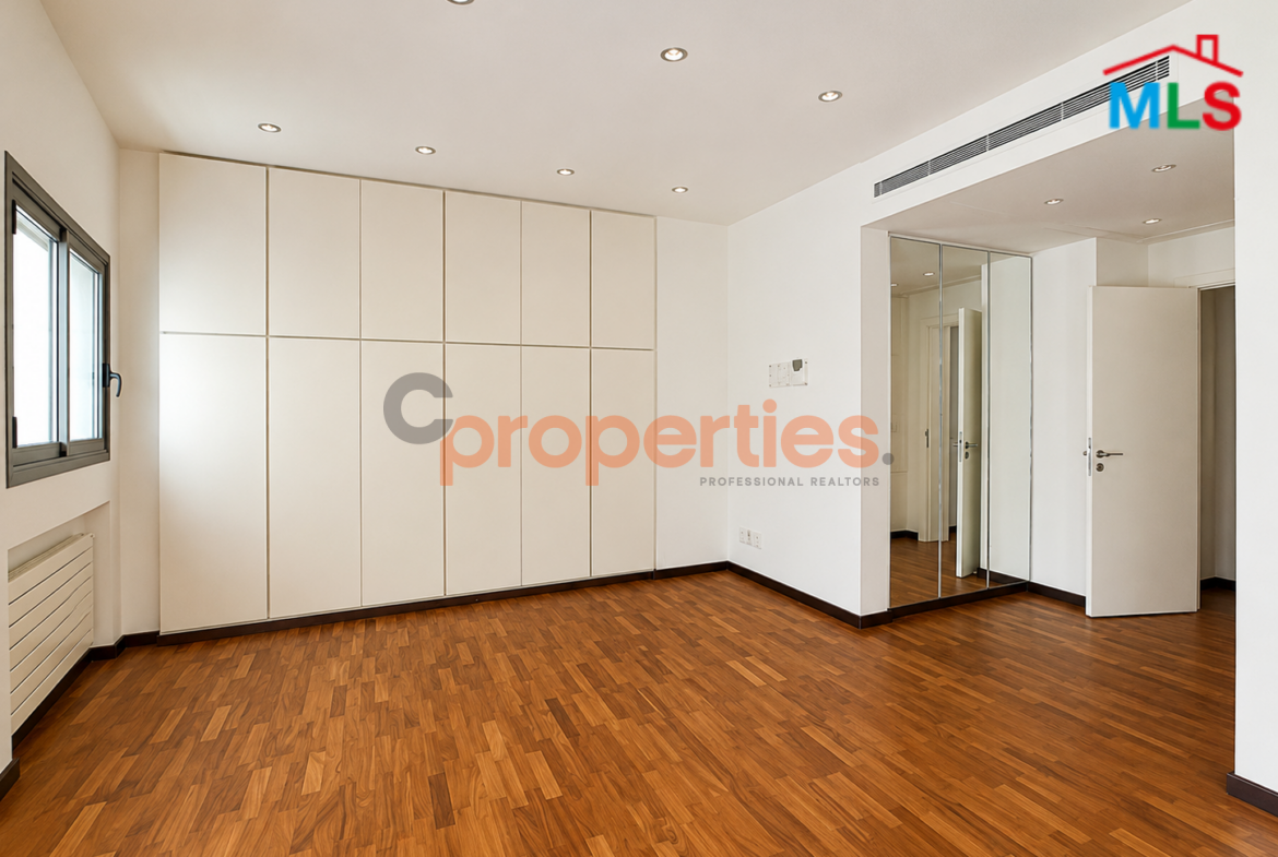 Apartment for sale in Achrafieh CPBPK46