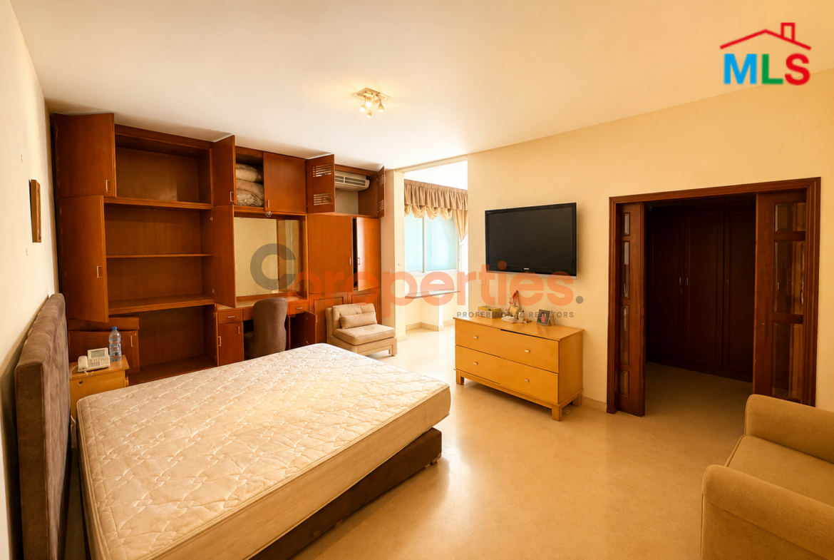 Apartment For Rent in Hazmieh – شقة للإيجار في الحازمية – CPCH56