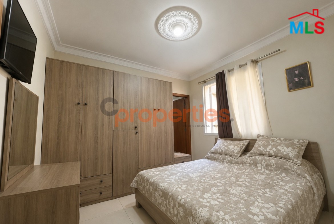 Semi-Furnished Apartment in Hadath For Sale with Terrace -شقة نصف مفروشة للبيع في الحدث مع تراس CPDD89