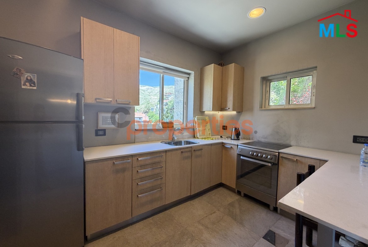Chalet for sale in faqra – CPKMF98- شاليه للبيع في منطقة فقرا