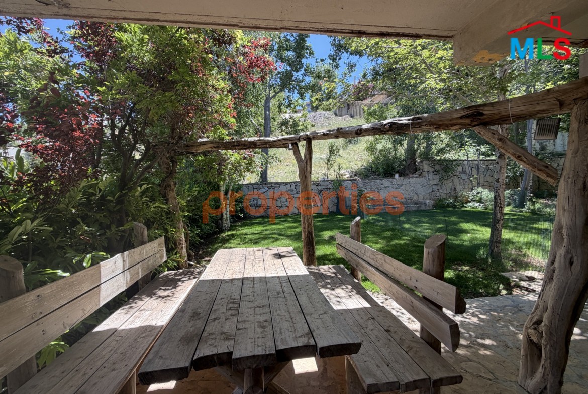 Chalet for sale in faqra – CPKMF98- شاليه للبيع في منطقة فقرا
