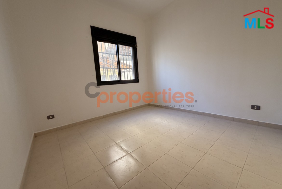 Apartment with Terrace for Sale in Naccache – CPLO17