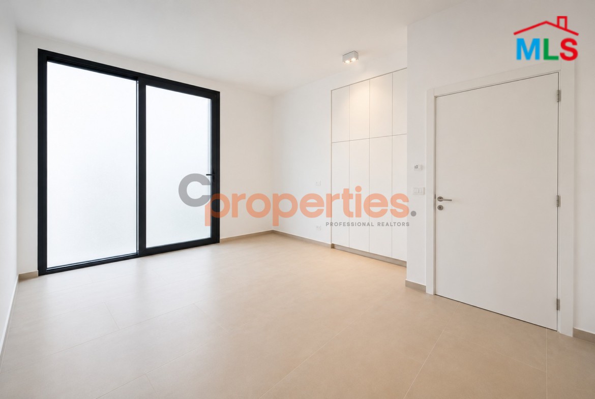 Apartment For Sale In Achrafieh – CPBMH22