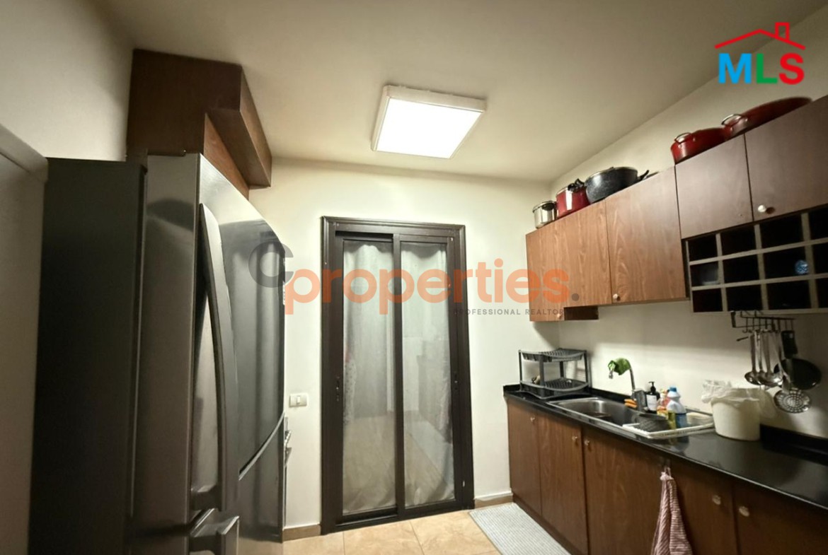 Apartment For Sale In Hazmieh – CPMK136