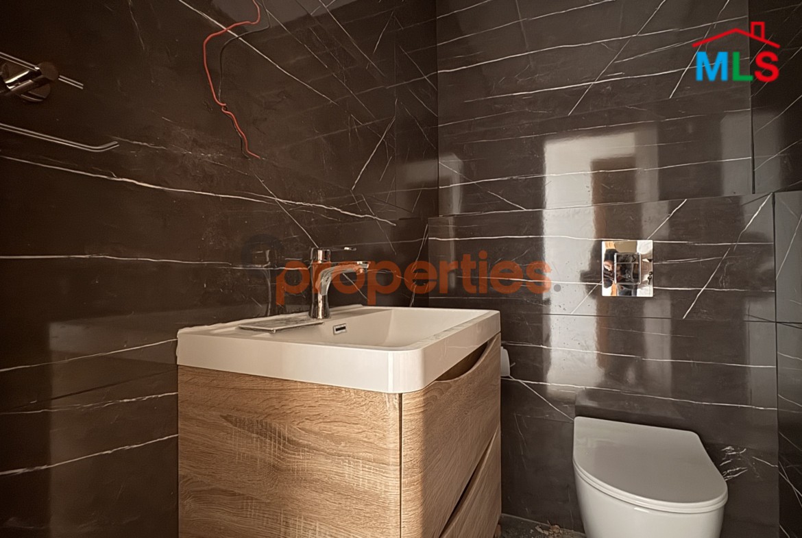 Apartment for sale in awkar – CPTA102