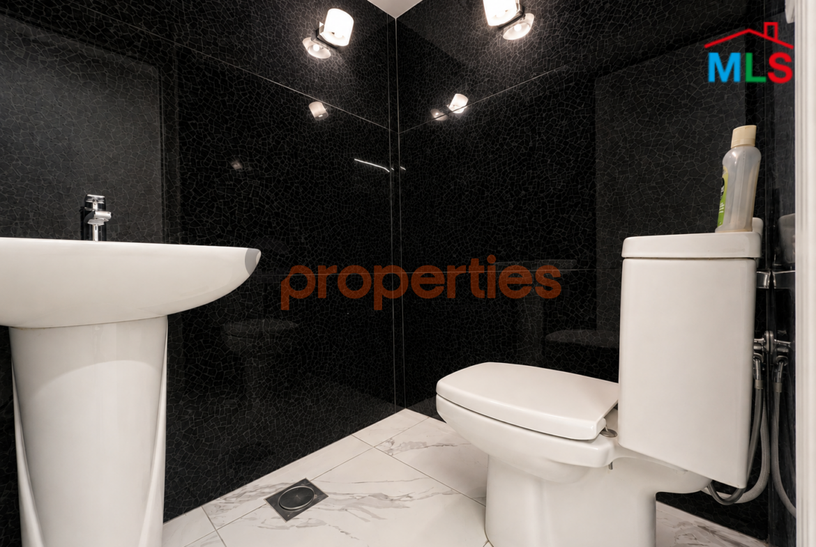 Apartment for Sale in Hamra – CPBMKH08