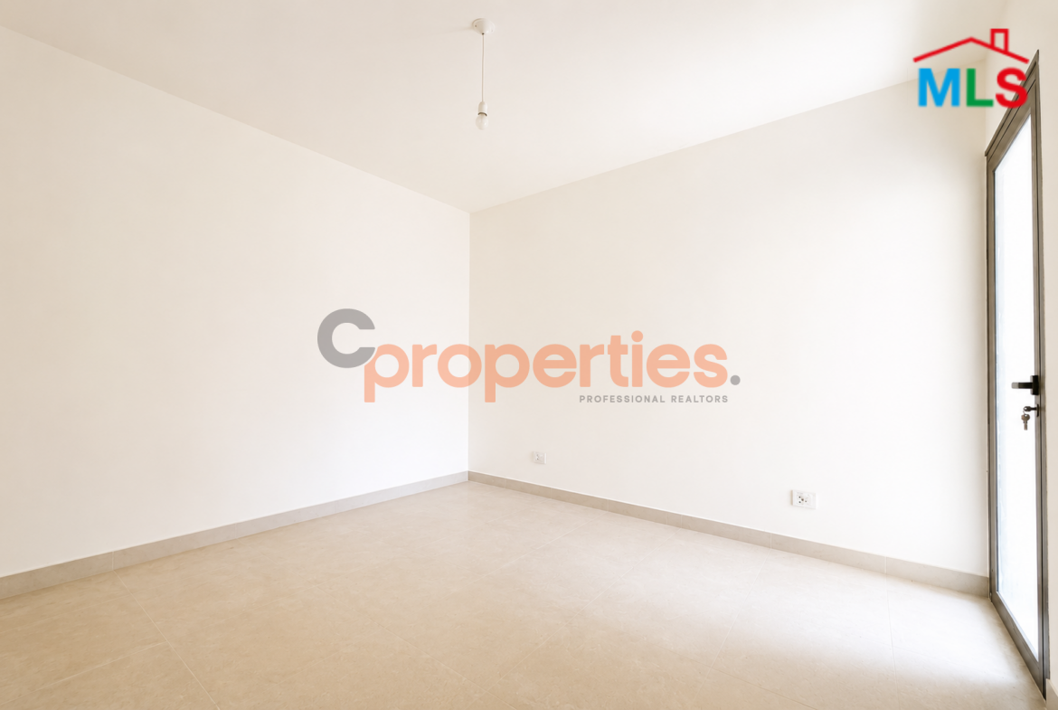 Apartment For Sale in Blaybel-CPDD73