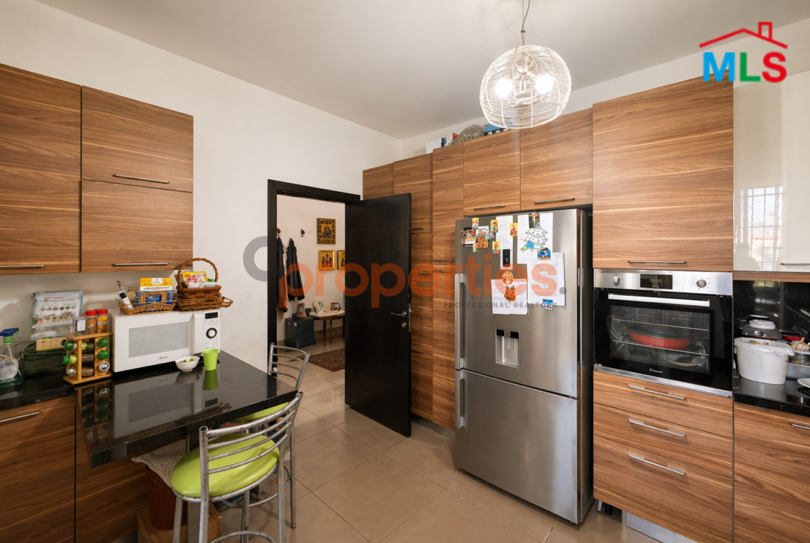 Apartment for Sale in Hazmieh – CPMK205
