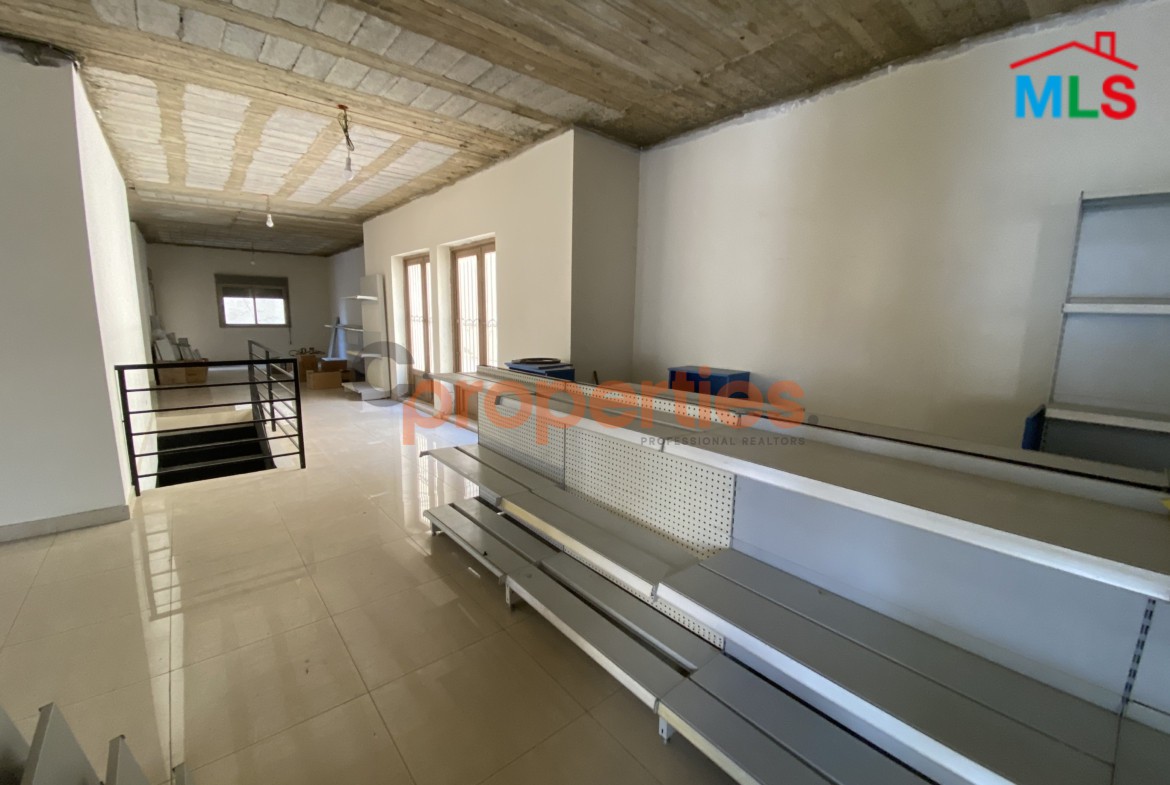 Showroom for Sale in Hazmieh – CPFY215