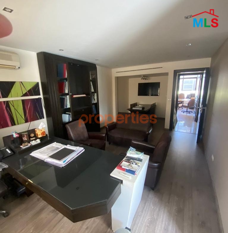 Luxurious Furnished Office For Sale – CPJA65