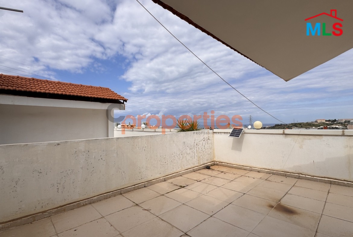 Duplex For Sale In Awkar With Terrace – CPTA78