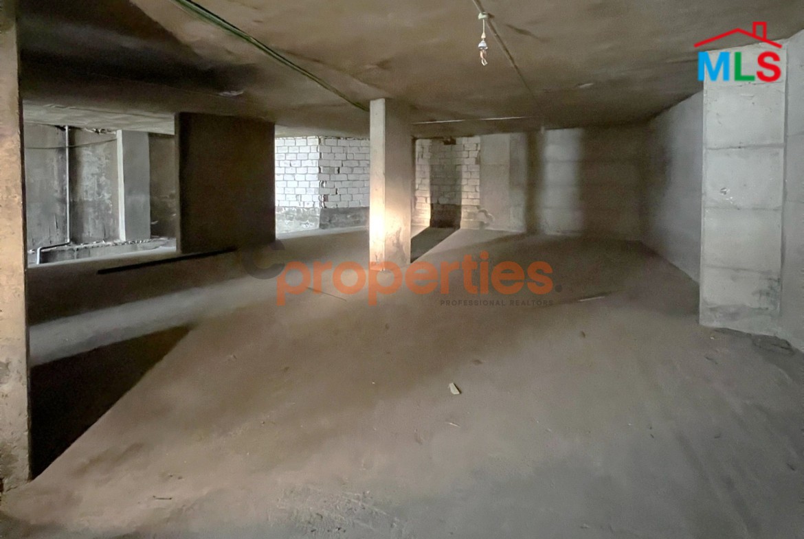 Warehouse For Sale in Hadath – CPDD62