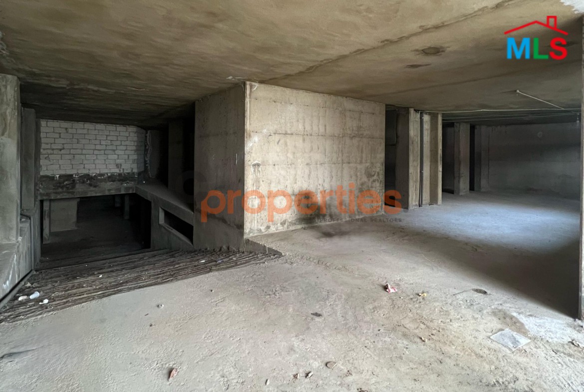 Warehouse For Sale in Hadath – CPDD62