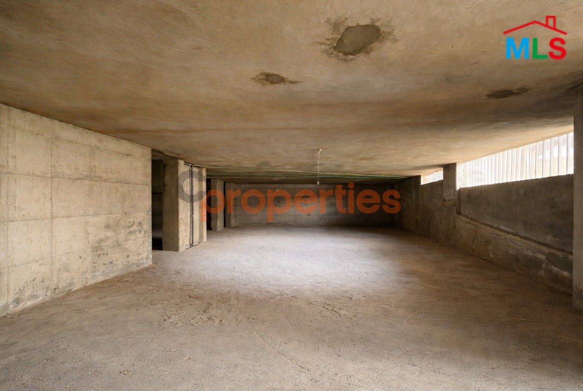 Warehouse For Sale in Hadath – CPDD62