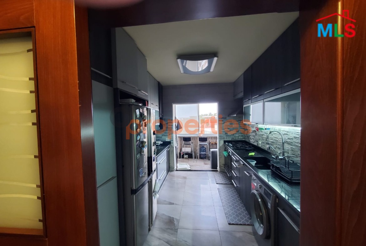 Apartment For Sale In Tabarja – CPJGK73