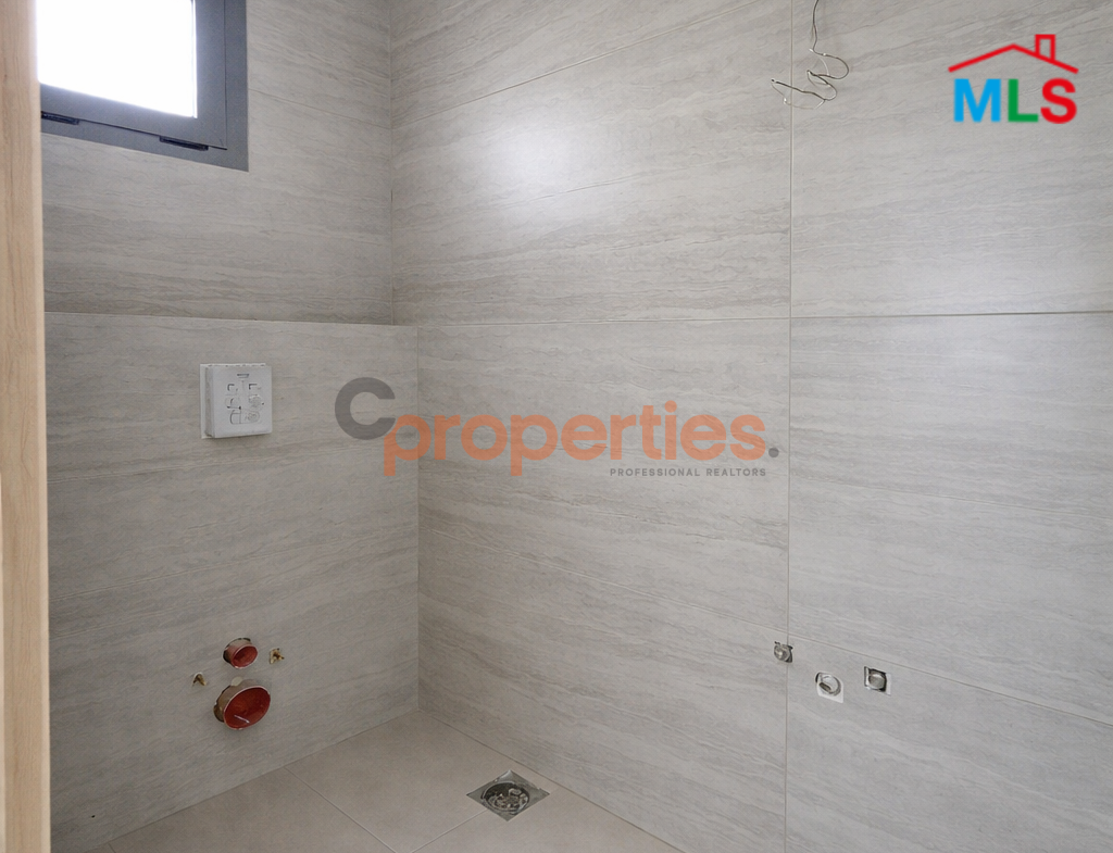 Apartment for Sale in Halat – CPJHM32